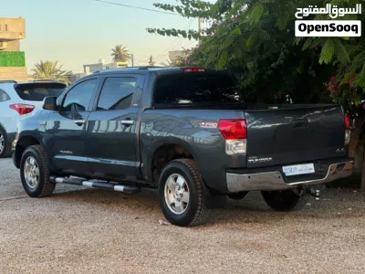 Toyota Tundra SR5 2