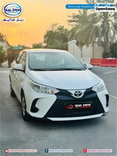 Toyota Yaris Basic 2