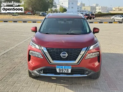 Nissan Rogue SV 2