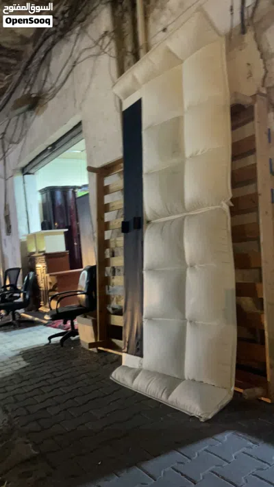 غرفة نوم اطاليا شبه جديده 4