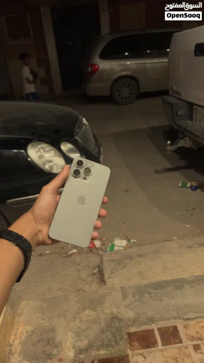ايفون 15 برو ماكس 2