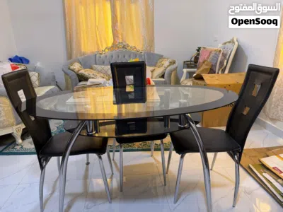 Home center dinning table with 4 chair for sale 3