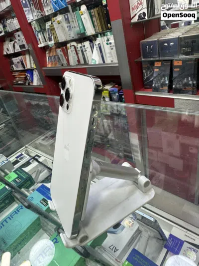 ايفون 12 برو ماكس 3