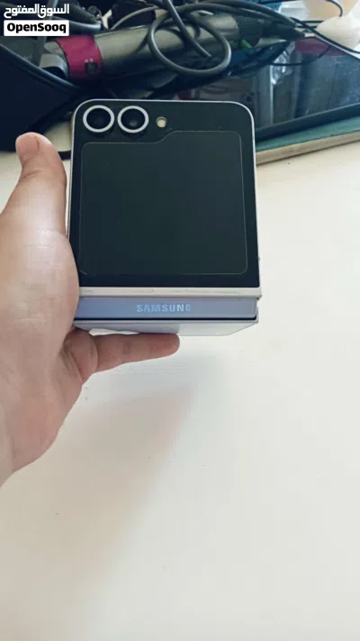 good phone for lady 4
