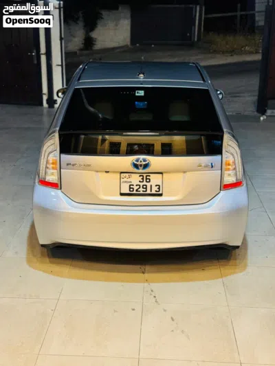 Toyota Prius Prius 4