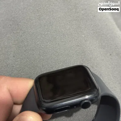 ساعة أبل SE 2 GPS 44mm midnight مستعملة استعمال قليل جدًا 2