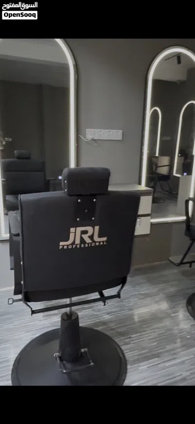 كرسي حلاقه jR كلاسك 2026 مع مرايه 3