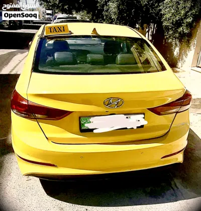 Hyundai Avante SE 3