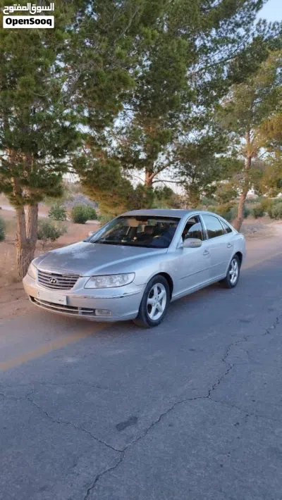 Hyundai Azera GL 2