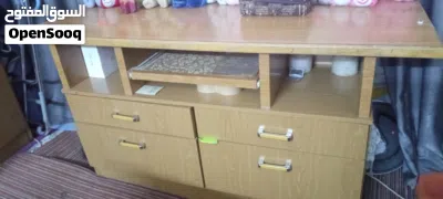 مكتب دراسه وكمبيوتر 2