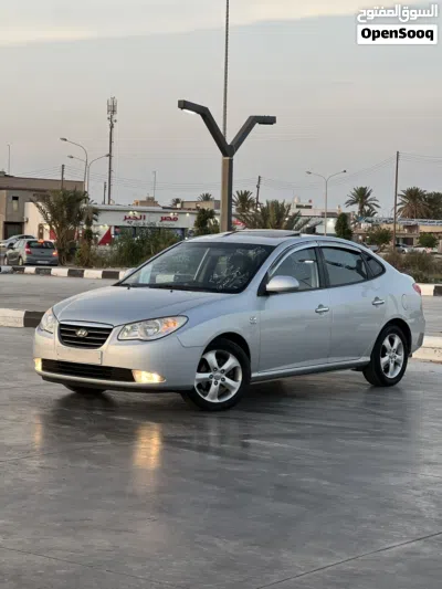 Hyundai Avante SE 3