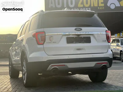Ford Explorer Limited 3
