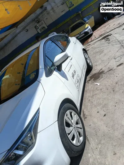 Nissan Sunny Standard 2