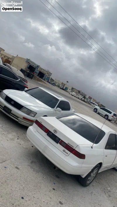 Toyota Camry LE 2