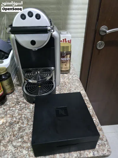 Coffee Machine Nespresso Good as New 3
