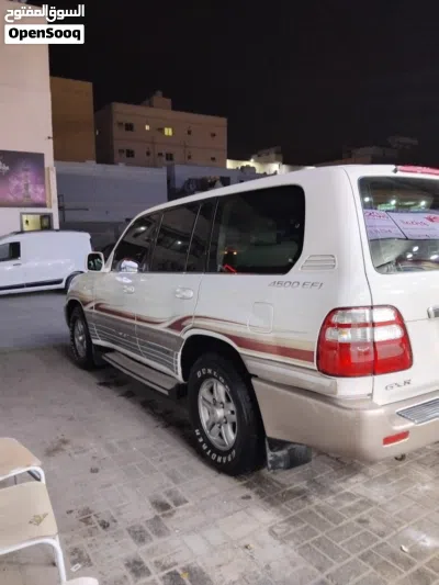 تويوتا لاند كروزر GXR 2