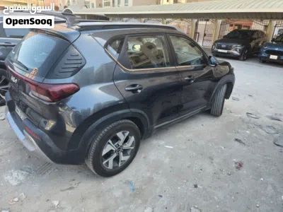 Kia Sonet Standard 2