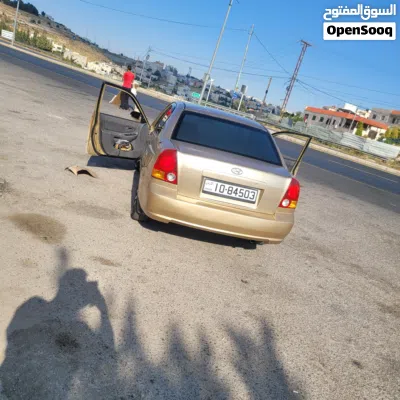 Hyundai Accent Standard 2