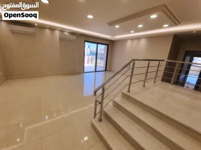 شقة غير مفروشة للإيجار ( Property 49070 )-164972 3