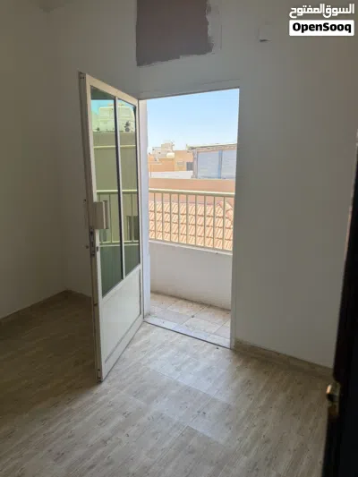 Flat for rent in Halla lowest rent in Muharraq 2