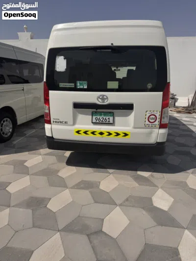 Toyota Hiace GL 3