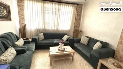 طقم كنب للبيع غير مستخدم غير 4شهور نظيف 4