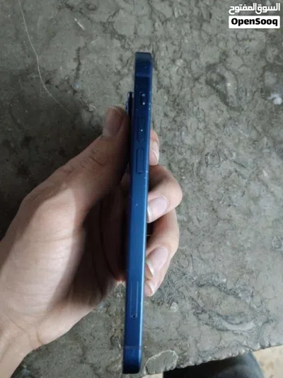 ايفون 12 عادي مساحته 128G 3