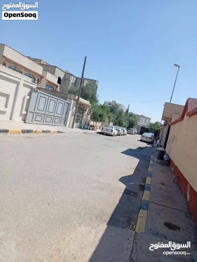 فيلا خدمية للشركات دورين في منطقة غرغور للايجار.. اقرأ الاعلان اكويس 3