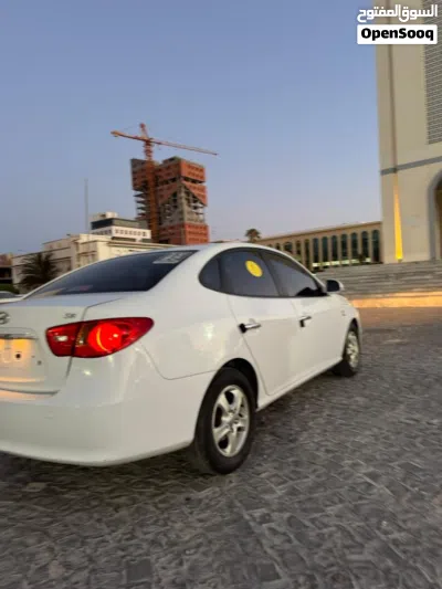 Hyundai Avante SE 4