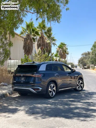 Volkswagen ID 6 ID.6 Crozz Pro 4