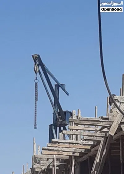 خدمات ونش لرفع مواد البناء داخل طرابلس وضواحيها للخدمة على حسب كمية المواد 3