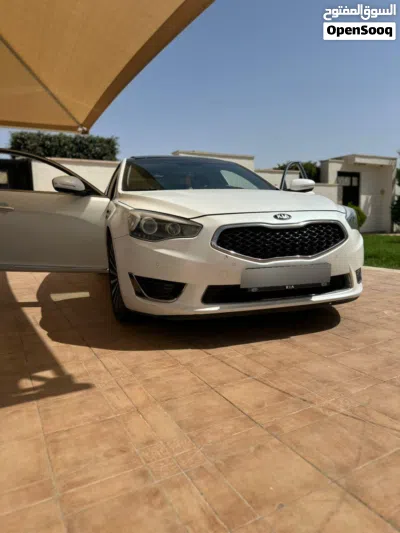Kia Cadenza 4
