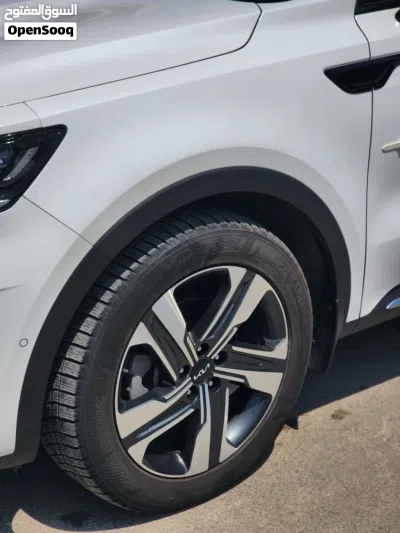 Kia Sorento Standard 4