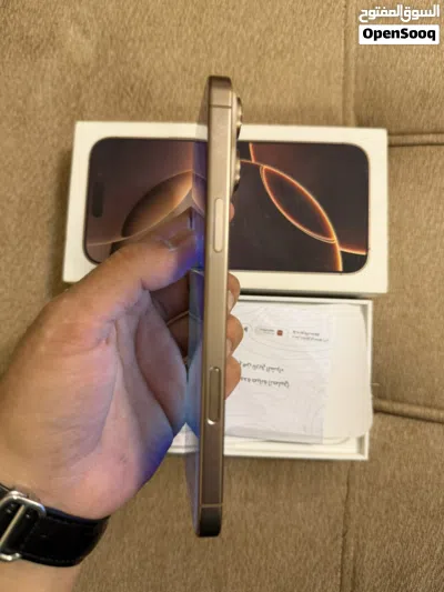 ايفون 16 برو ماكس 4