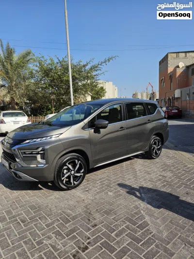Mitsubishi Xpander Standard 3