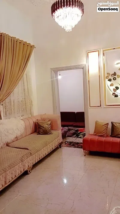 منزل للبيع في سنتر ابو سليم 4