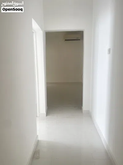 شقة جديدة ونظيفة. 3
