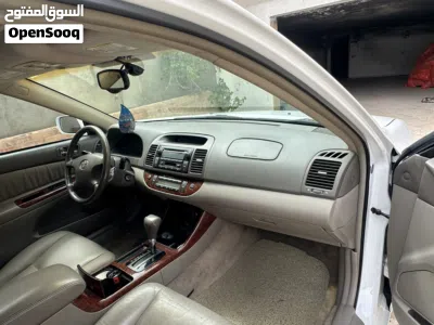 Toyota Camry XLE 3