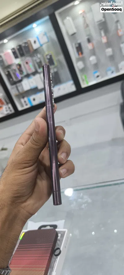 S22 ultra 256 GB 12 ram 2