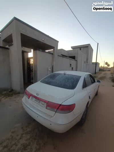 Hyundai Azera Standard 2