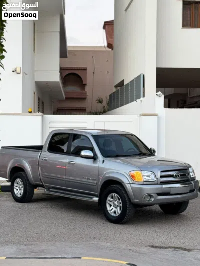 Toyota Tundra SR5 2
