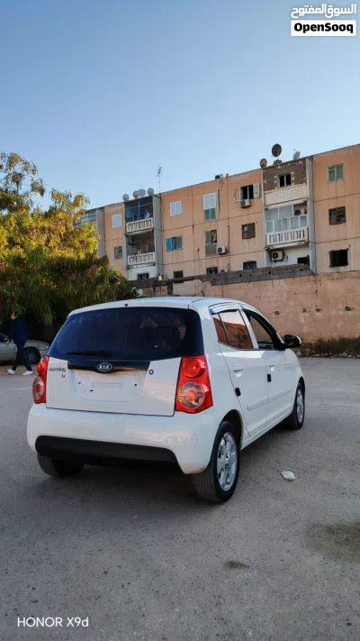 Kia Picanto EX 3