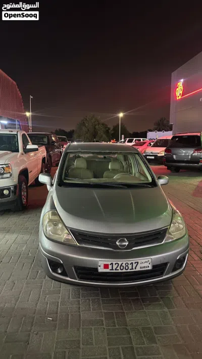 Nissan Tiida 2