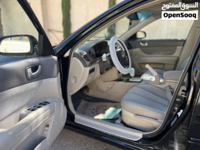 Hyundai Sonata Limited 3