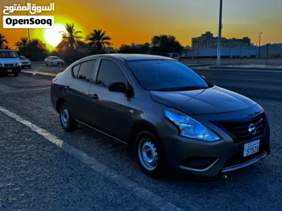 Nissan Sunny Standard 2