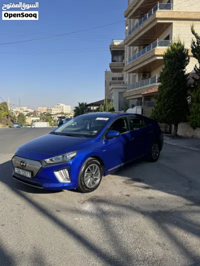 هيونداي ايونيك Standard 2