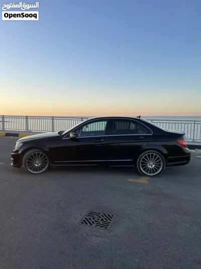 Mercedes Benz C-Class C 300 2