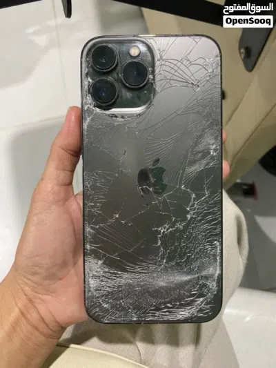 We buy all mobile phones . Used,broken,& woeking 4