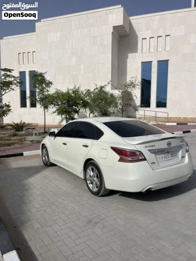 نيسان التيما S 3