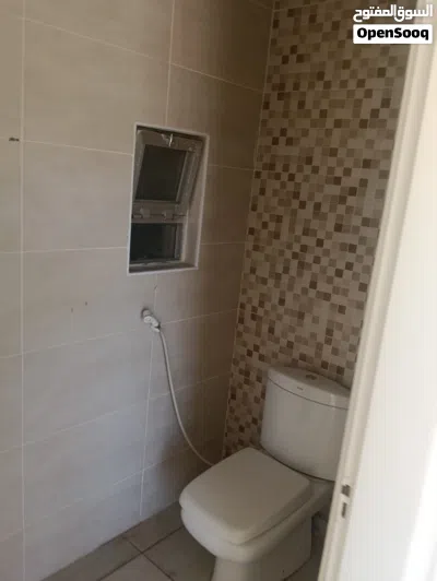 روف للإيجار غير مفروش 2
